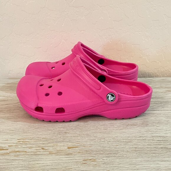Women's Crocs Shoes Small 6 7 Bright Pink Mules - Picture 7 of 12